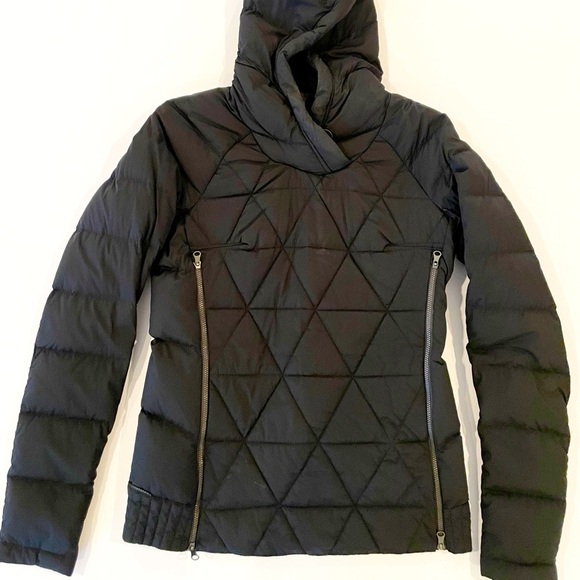 Lululemon Fluffed Up Pullover Hoodie - Picture 3 of 9